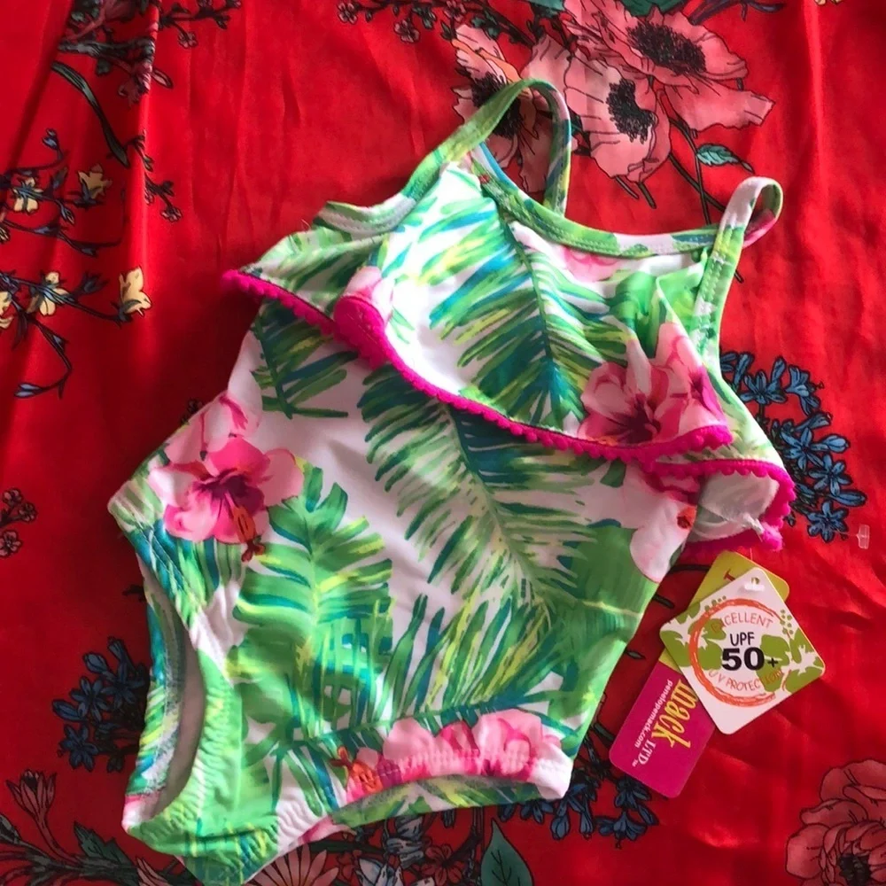 🌸Penelope Mack bathing suit 👙 babies size 18M